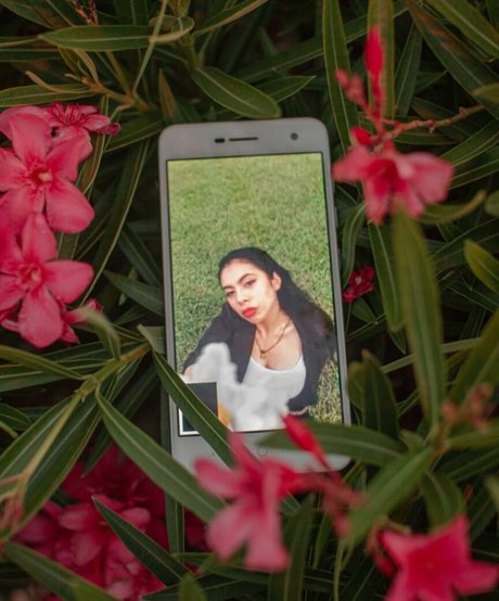 Fatima Guevara ポルノモデル 写真