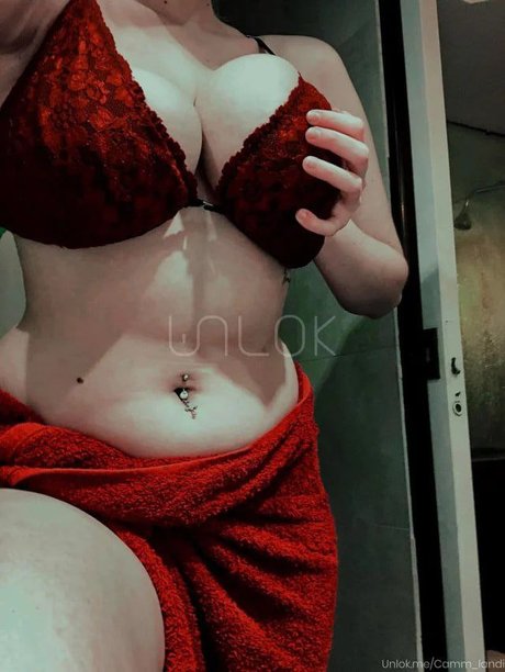 マッサージセラピストオンリーファンズ ホット 写真