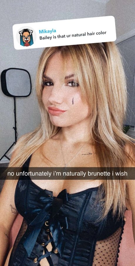 ゲイ JOI オンリーファンズ 無料裸 写真