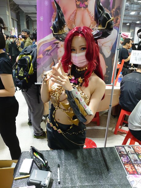 バン・オンリーファンズ ホットセックス 写真