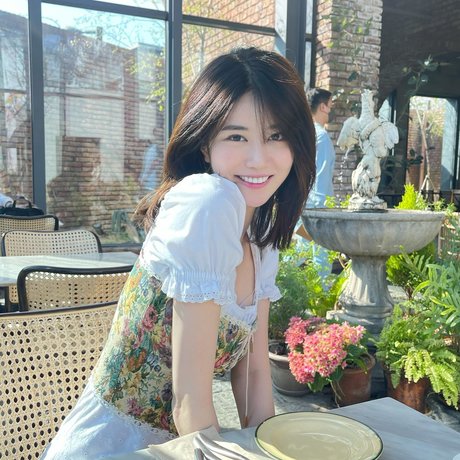 Lee Hayun_ かわいいモデル 写真