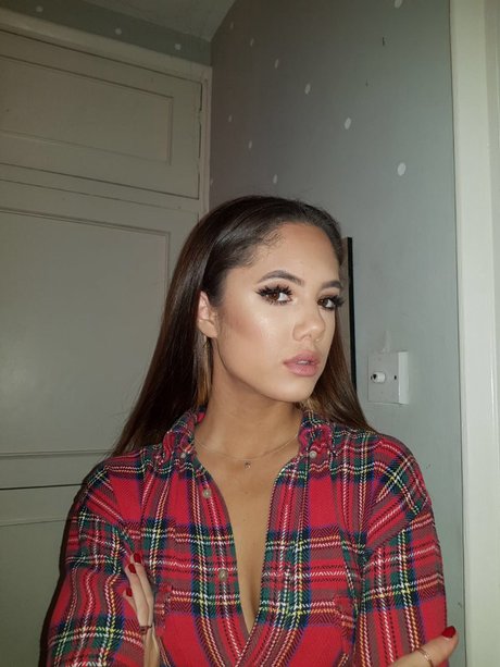 中出し 主観 オンリーファンズ 美しいポルノ 写真