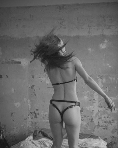 Maria Kn スター 裸 写真