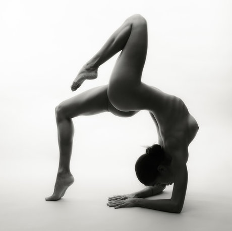 Nicole Brennan セクシーなスター 写真