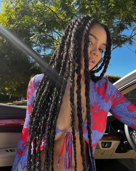 Essence Tatiana アートスター 画像