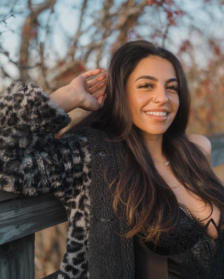 Lina Miranda 独占ポルノスター 写真