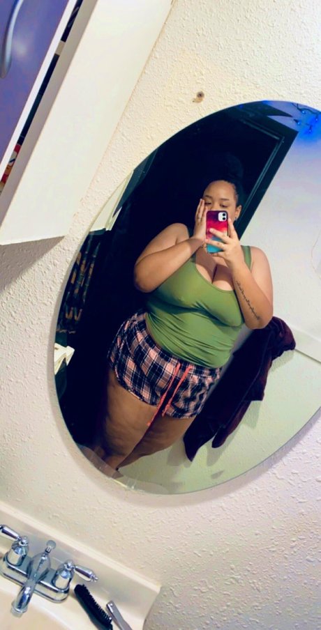 Littyliya ポルノモデル ギャラリー