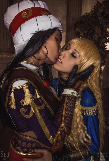 フィットネスアナルオンリーファンズ ホットヌード 写真