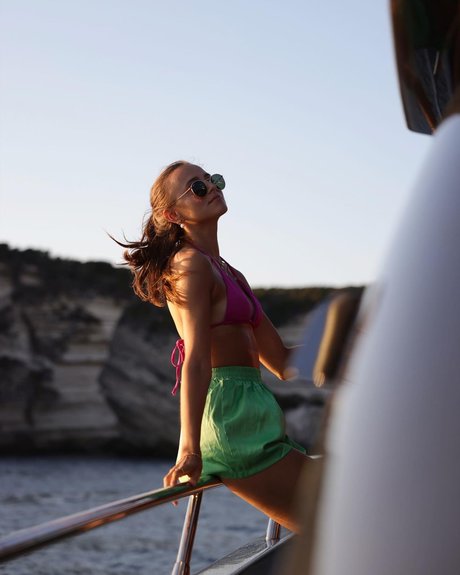 Charlotte Sine 最高のモデル 画像