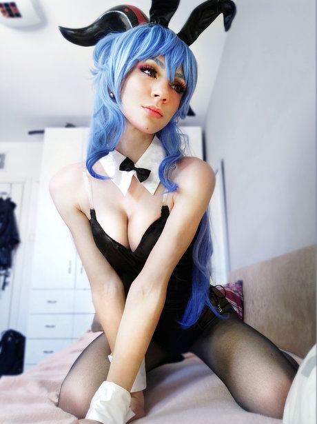 異人種間XXX オンリーファンズ 無料裸 画像