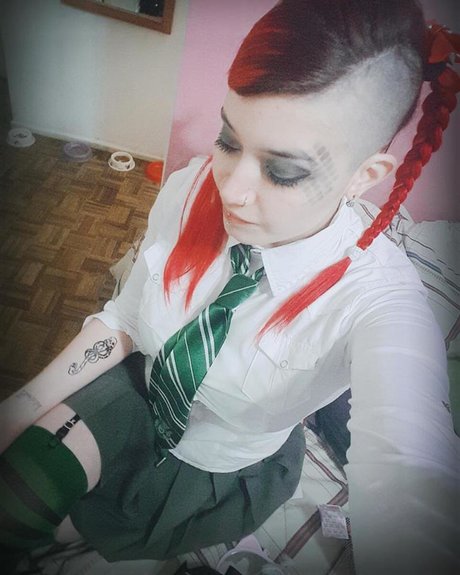 後背位オンリーファンズ セクシーヌード ギャラリー