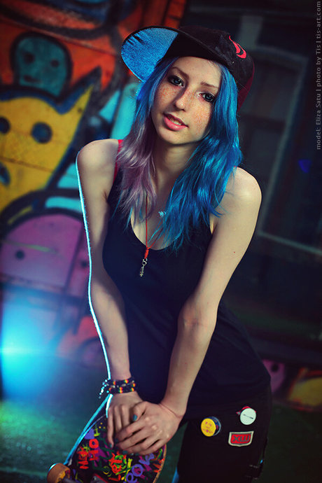 Eliza Satu 裸のポルノスター 画像