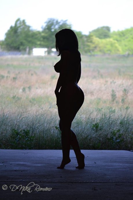 Dnika Romero 素敵な女優 画像