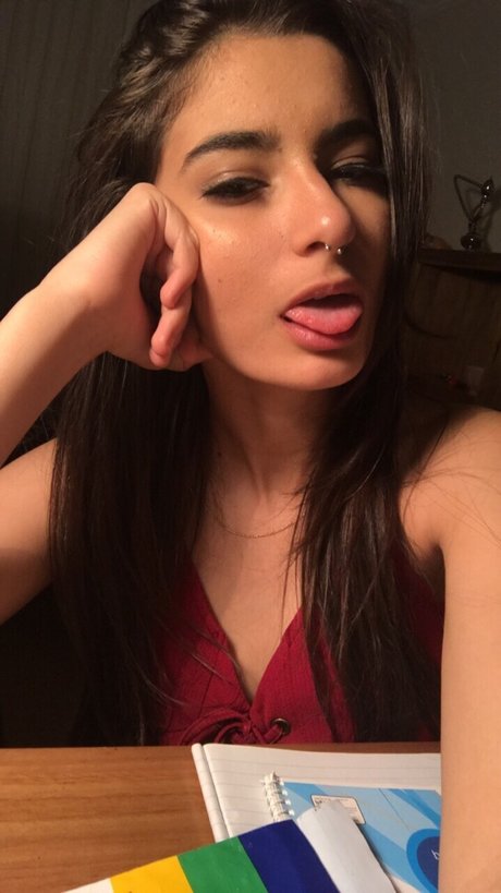 Loser Dyke XXXモデル 写真