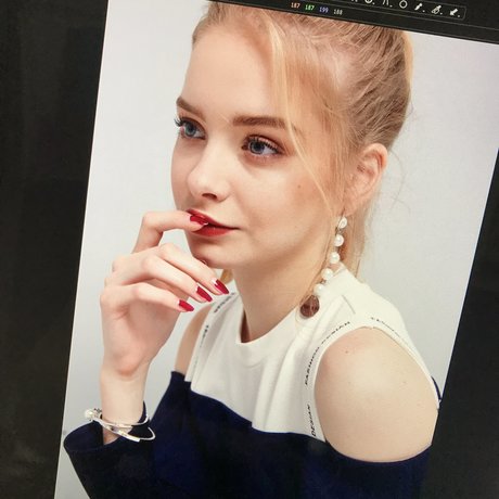 Yulia Kolmakova 完璧なモデル アーカイブ