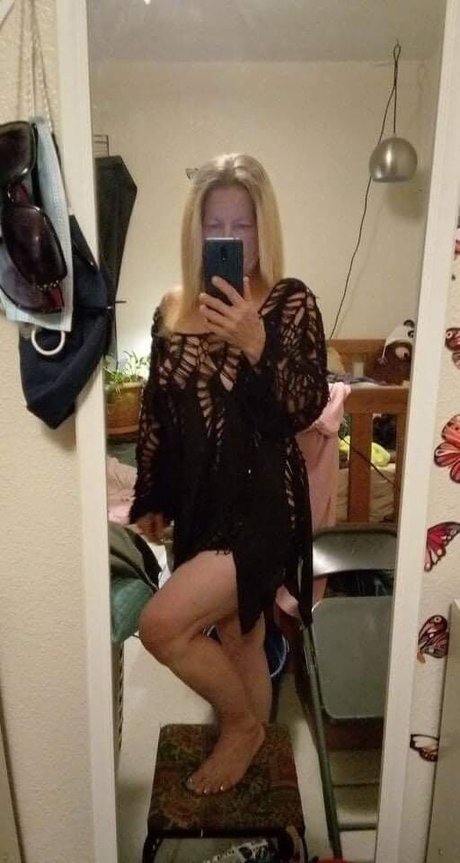 Dana Jones 可愛い女優 アーカイブ