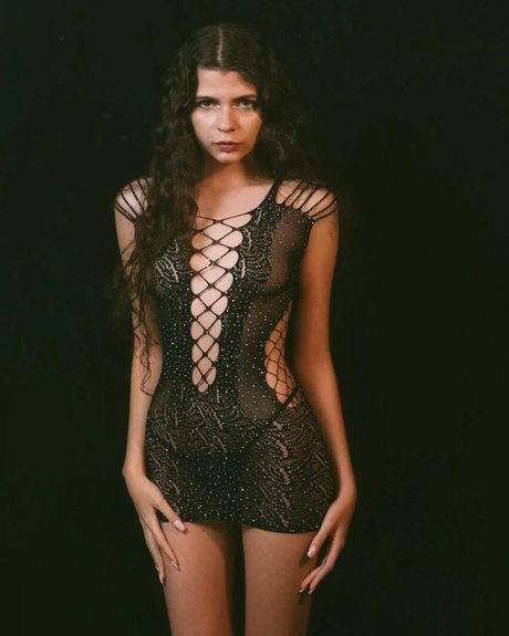 Emily Miller アートスター ギャラリー