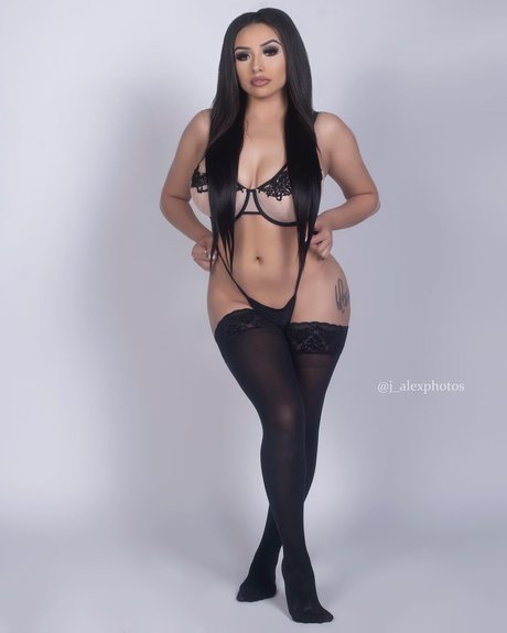 Irene Maddux アダルトスター 写真