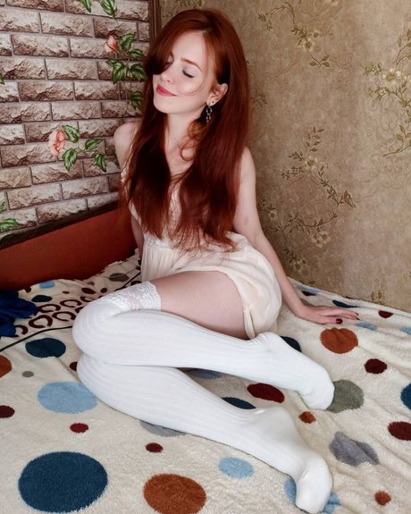 Katya Boldarieva ポルノスター トップ 写真