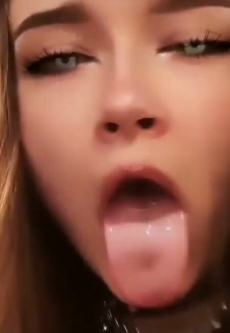 Csillabu アダルトモデル ギャラリー