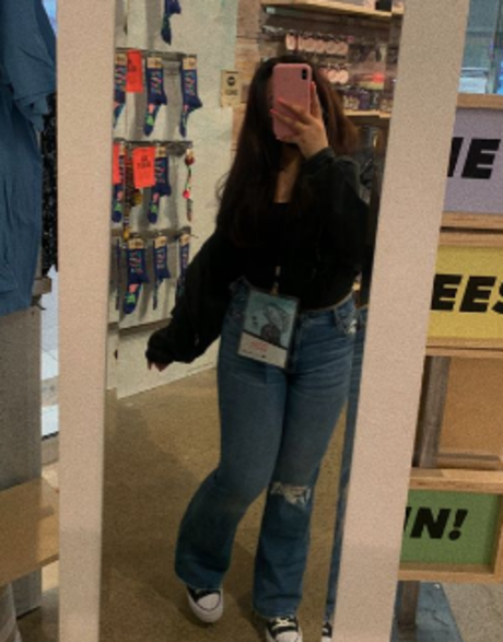 Elevhn 裸のモデル 写真