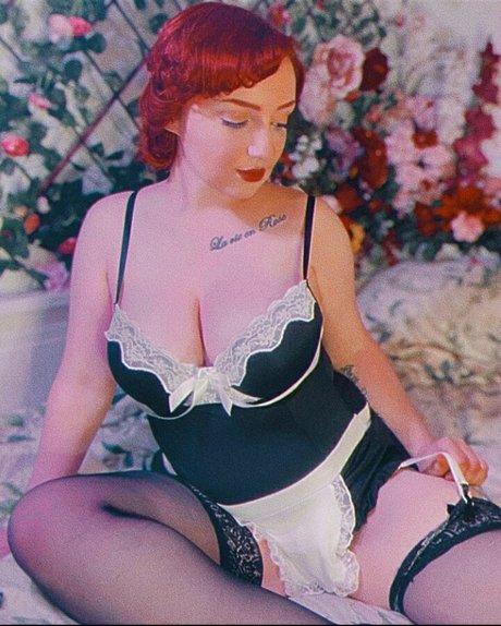 Poison Siren エロティックなポルノスター 写真