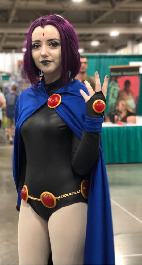 Scribblebug 裸モデル 写真