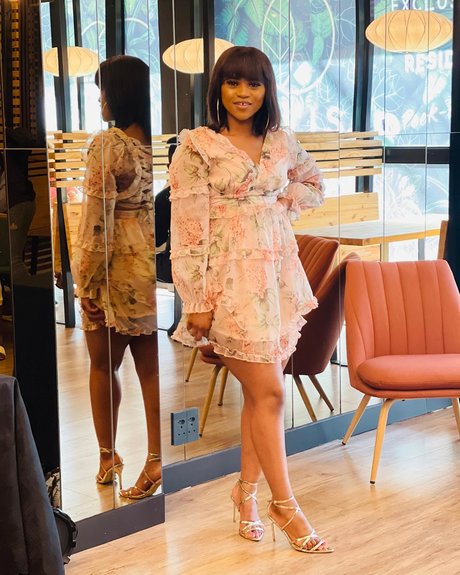 Sharon Gambu ポルノスター 無料 アーカイブ