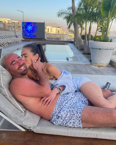 Yael Shelbia セクシーモデル ギャラリー