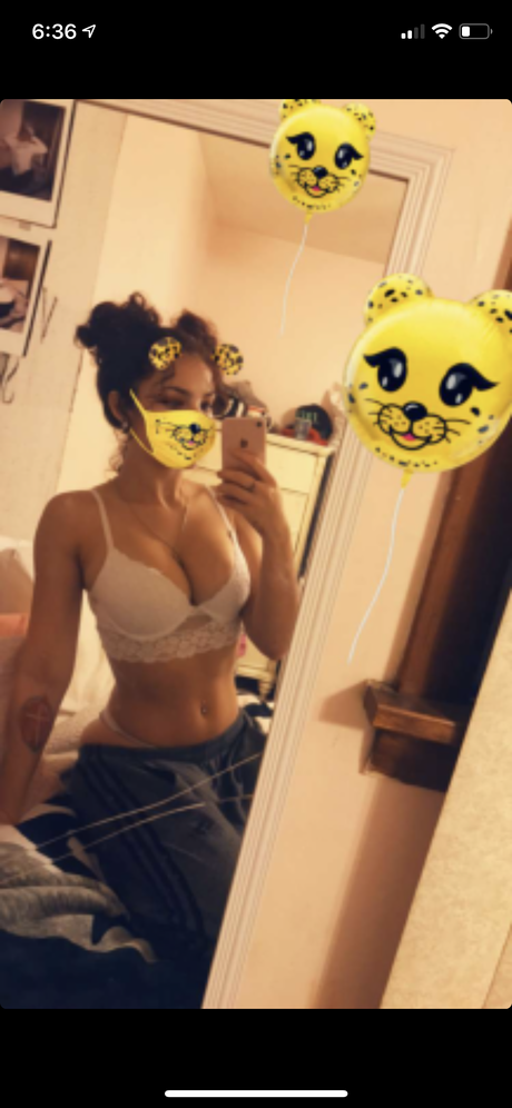 Ash Kash ポルノスター 画像