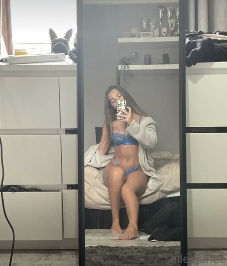 アマチュア寝取られオンリーファンズ アートxxx ギャラリー