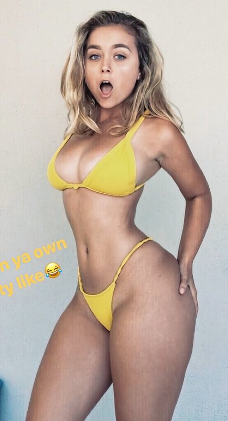 黒檀の熟女オンリーファンズ 無料エロ 写真