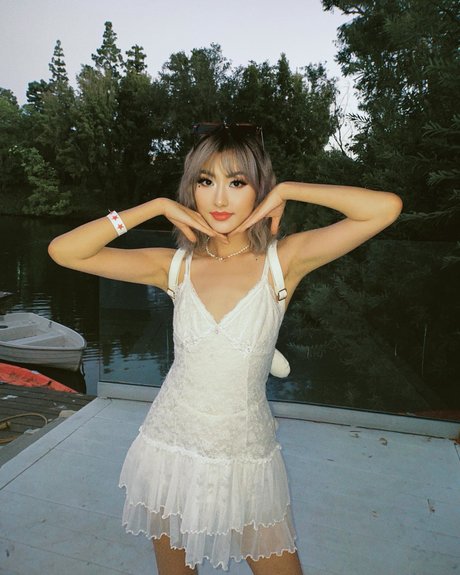 Dj Camgirl_ アダルトモデル 写真