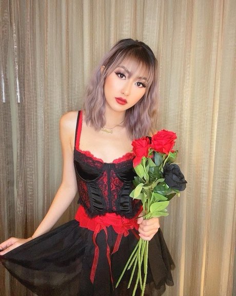 Dj Camgirl_ ヌード女優 画像