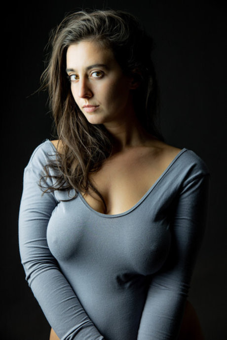 Model Seraphina 裸のスター ギャラリー