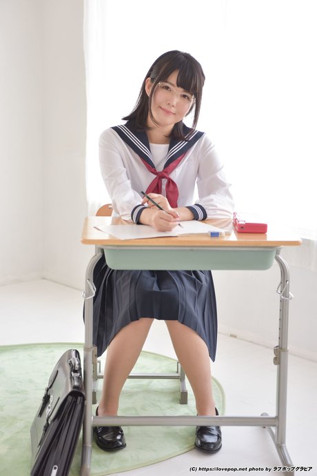 スペードのクイーン オンリーファンズ 無料ポルノ 画像