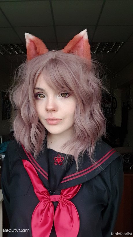 ミラーセルフィーオンリーファンズ 無料エロ 写真