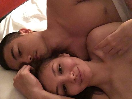 Angela Maria Robson ホットなスター アーカイブ