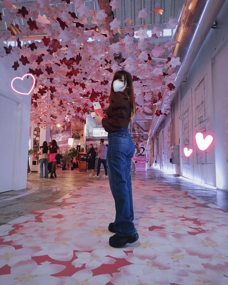 ティーンランジェリーオンリーファンズ 無料 写真