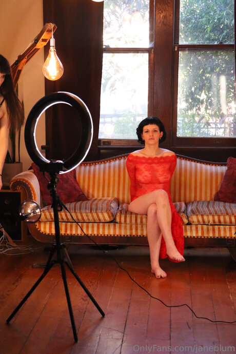 成熟したポーグオンリーファンズ 無料アダルト 写真