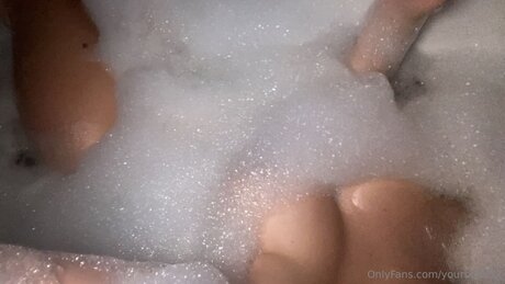 アマチュアファックオンリーファンズ ヌード 写真