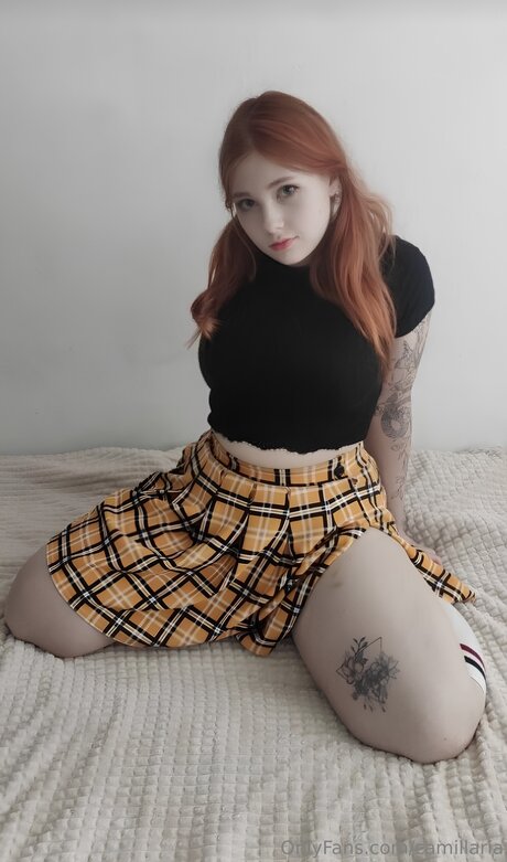 Camillaria 美しいポルノスター 写真