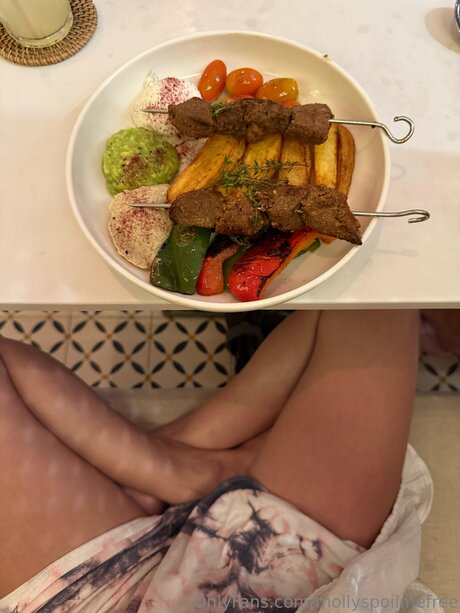 Mollyspoilmefree 裸のモデル 写真