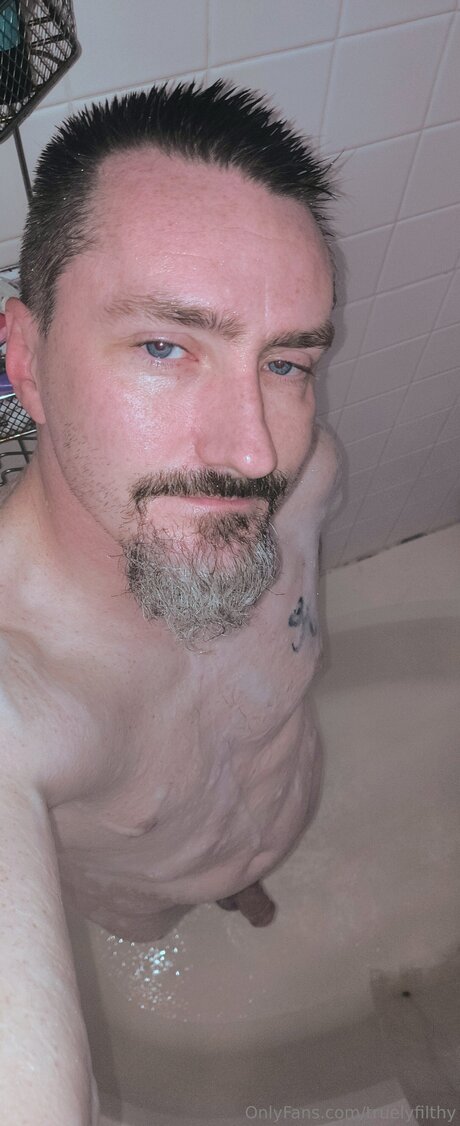 Truelyfilthy 美しい女優 画像