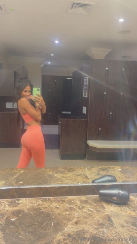 Loriellis セックスモデル 写真