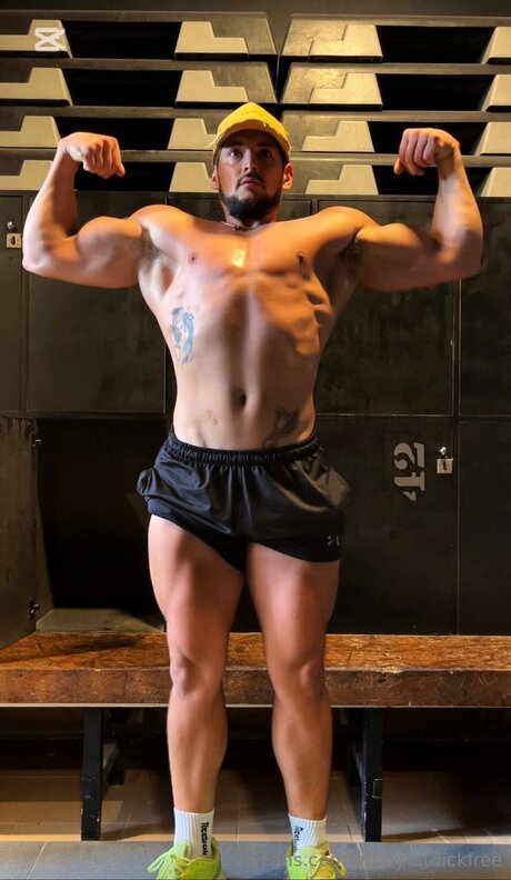 Fitboyfatdickfree 限定スター ギャラリー