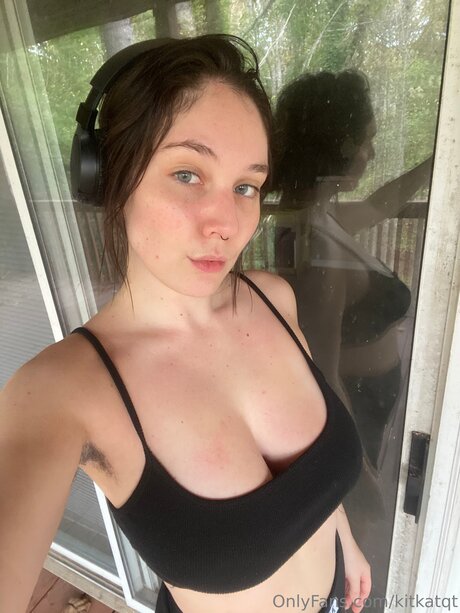 痴女妻オンリーファンズ 無料アダルト 画像