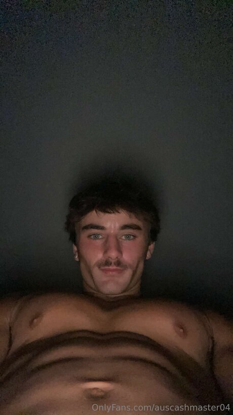 Auscashmaster04 完璧なモデル アーカイブ