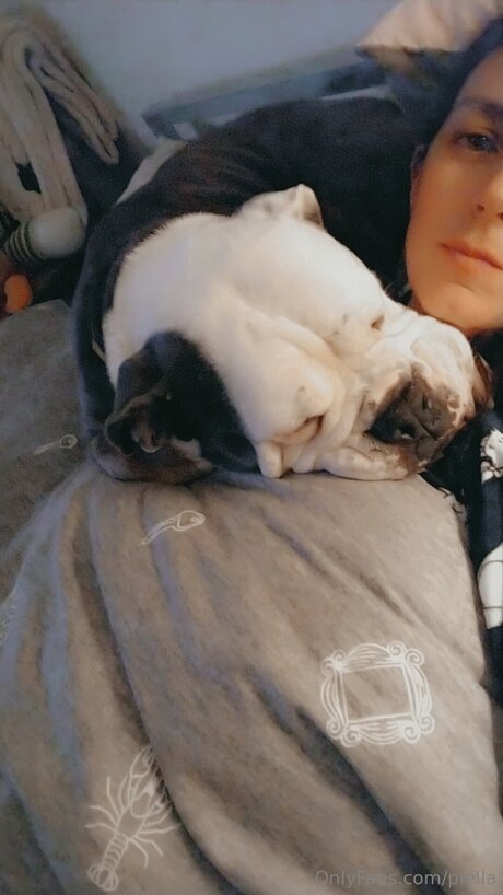 Piella ヌードモデル ギャラリー