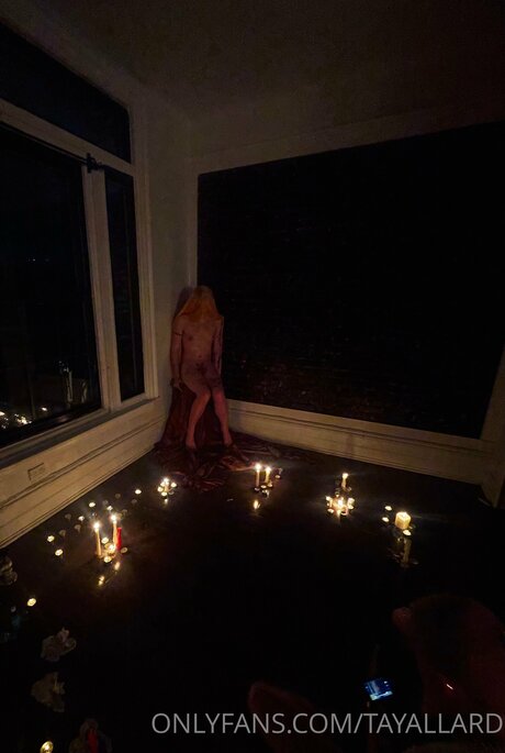 Tayallard スターセックス 写真